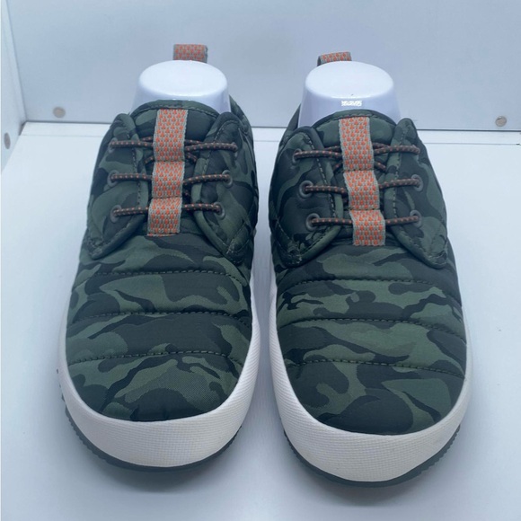 Bobs from Skechers Camo Mighty Puffs  Shoes Size 7 - Picture 2 of 11